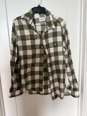 Goodfellow & Co Olive Green and Cream Buffalo Check Shirt